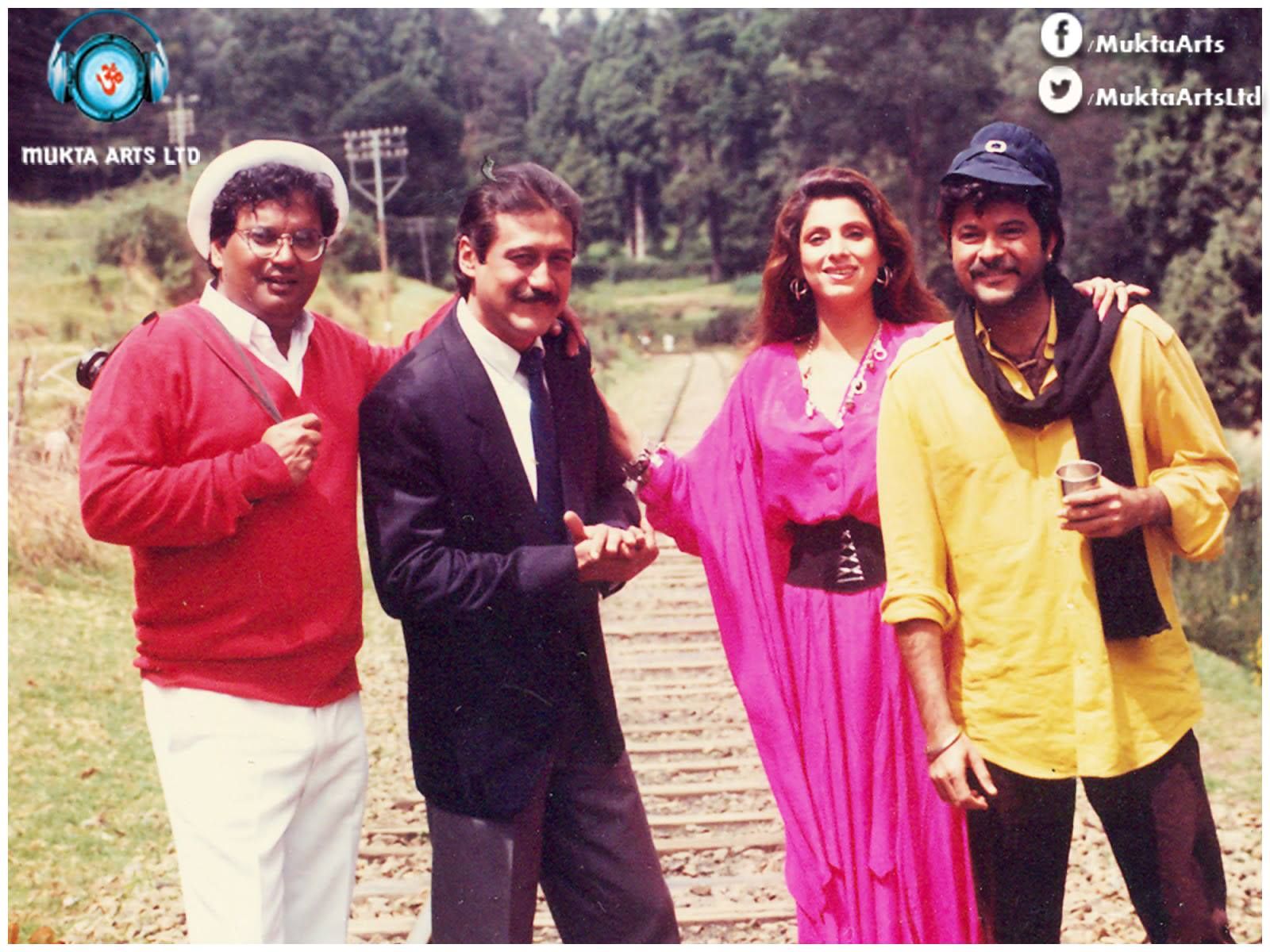 Director Subhash Ghai, Jackie Shroff, Dimple Kapadia and Anil Kapoor on the sets of Ram Lakhan.